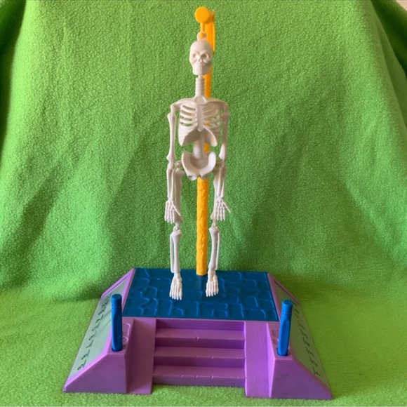 Vintage Randtoy Table Top Hangman Spelling Game - Picture 2 of 8